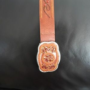Beautiful  Leather belt with embellish buckle